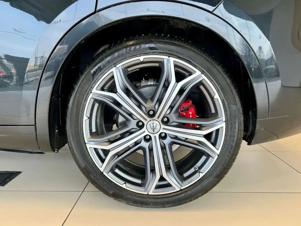 Usata Maserati Levante GT 330 CV (242 kW) 2022 Nero ribelle SUV