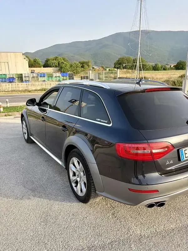 Usata Audi A4 Allroad Advanced Plus 190 CV (139 kW) 2015 Bluazzurro Station wagon