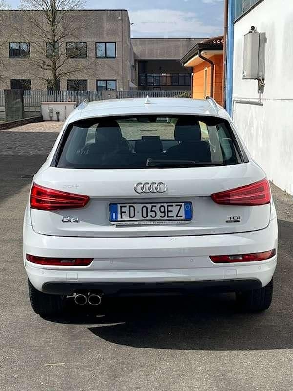 Usata Audi Q3 Ambiente 150 CV (110 kW) 2016 Bianco SUV
