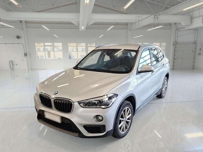Argento Usata 2019 BMW X1 SUV | 18.300 € (Ottimo prezzo) - Immagine 1/4