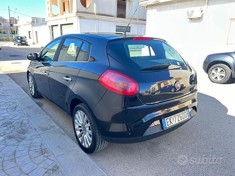 Usata Fiat Bravo Emotion 120 CV (88 kW) 2011 Nero Utilitaria