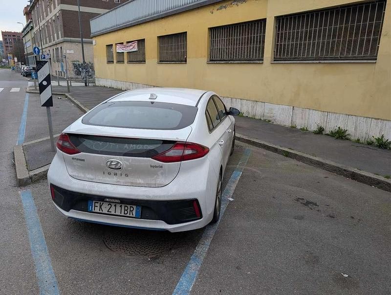 Usata Hyundai Ioniq Style 105 CV (77 kW) 2017 Utilitaria