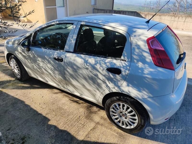 Usata Fiat Punto Evo 75 CV (55 kW) 2018 Bianco Utilitaria