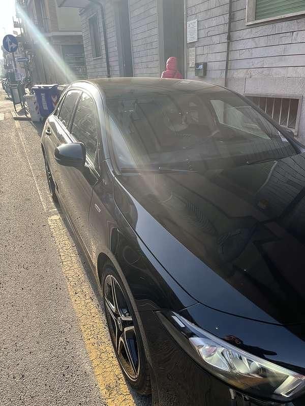 Usata Mercedes A180 Premium 116 CV (85 kW) 2021 Berlina
