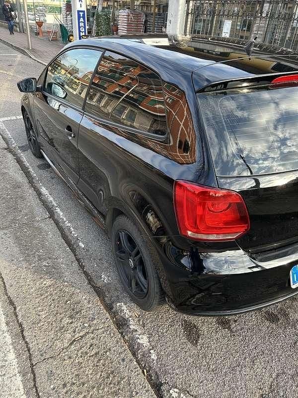 Usata VW Polo Comfortline 86 CV (63 kW) 2012 Nero Utilitaria