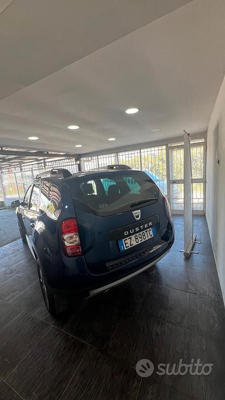 Usata Dacia Duster 110 CV (80 kW) 2015 Blu SUV