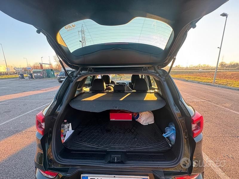 Usata Renault Kadjar 116 CV (85 kW) 2020 Verde SUV