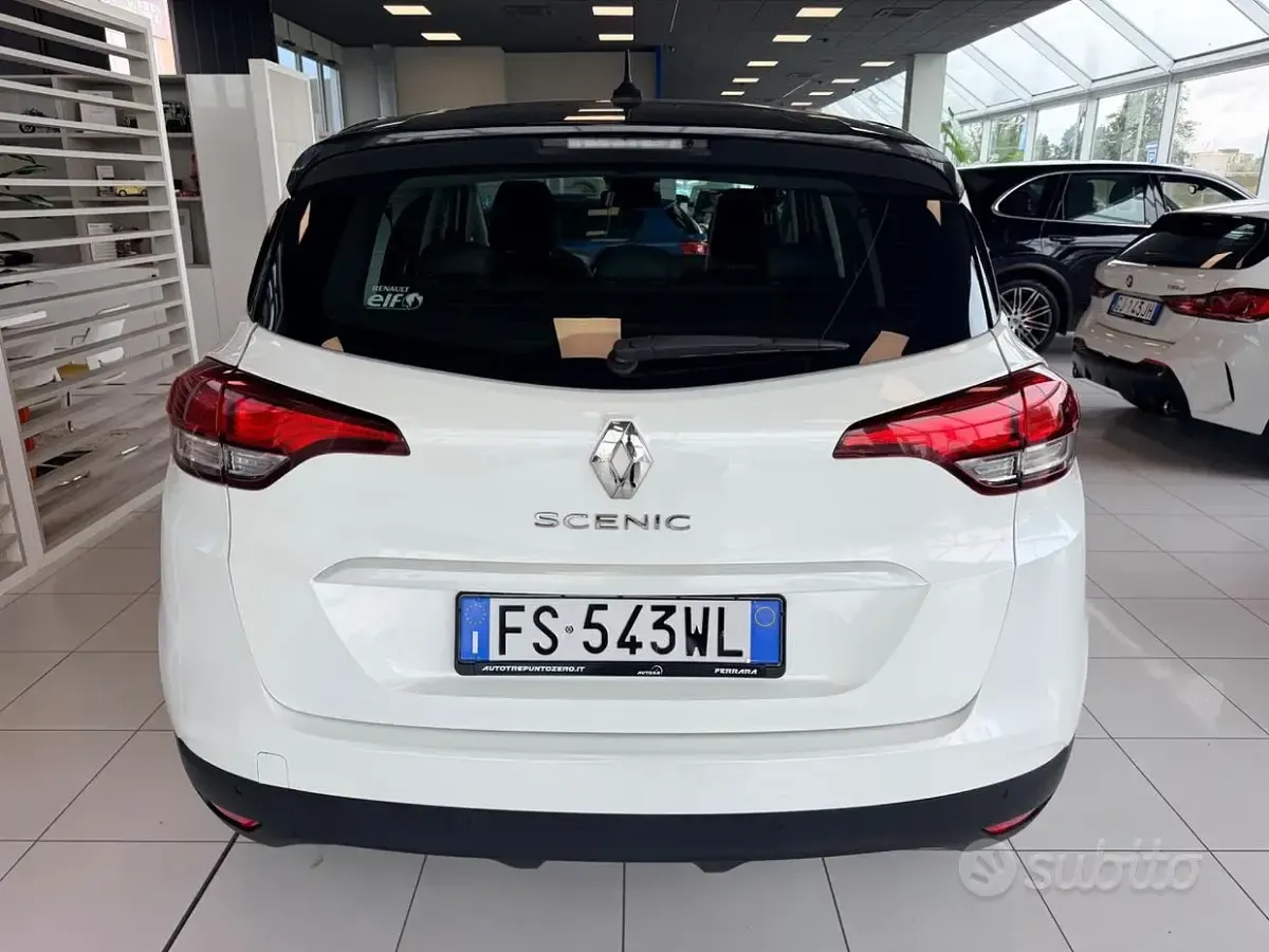 Usata Renault Scénic IV 110 CV (80 kW) 2019 Bianco Monovolume