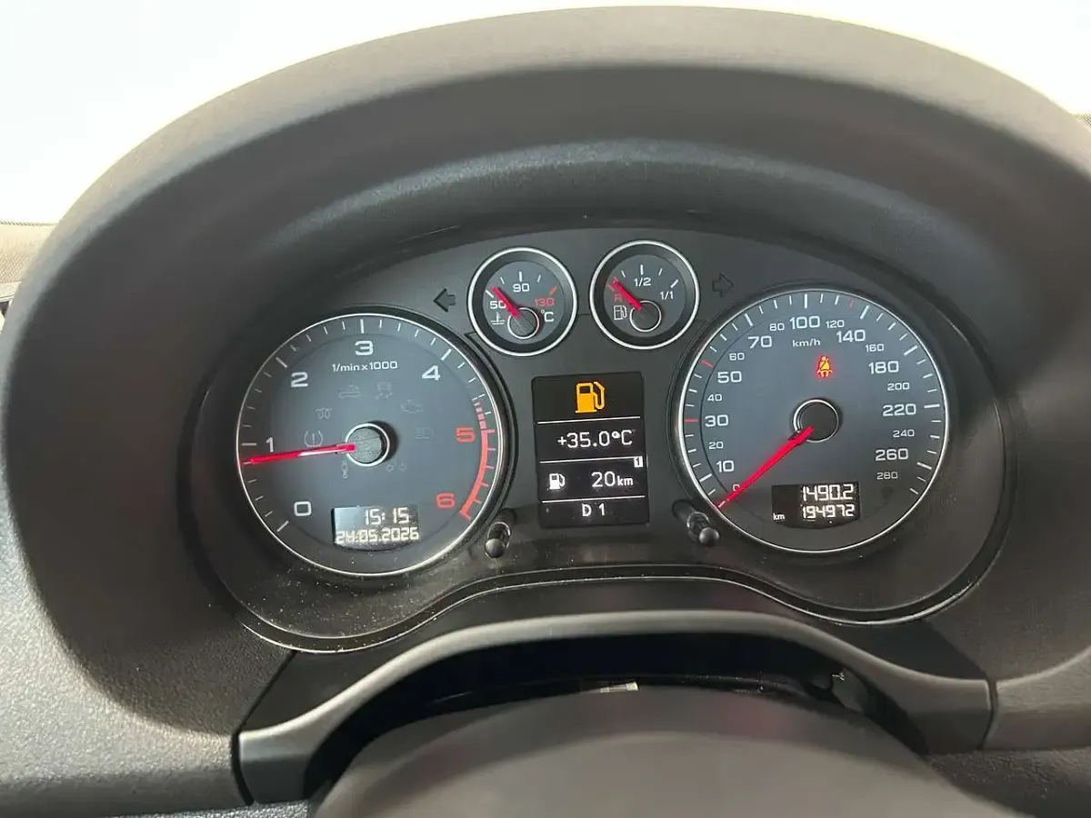 Usata Audi A3 Ambition 105 CV (77 kW) 2012 Antracite Utilitaria