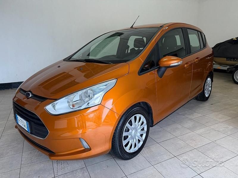 Usata Ford B-MAX Titanium 95 CV (69 kW) 2017 Marrone Monovolume