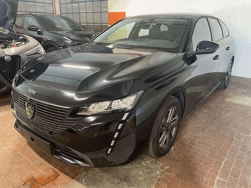 Usata Peugeot 308 SW Active 131 CV (96 kW) 2024 Nero Station wagon
