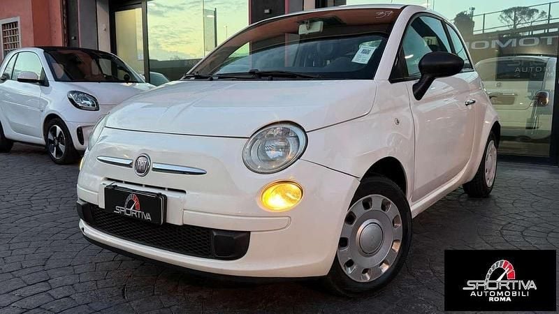 Bianco Usata 2009 Fiat 500 Tre volumi | 4890 € (Ottimo prezzo) - Immagine 1/4