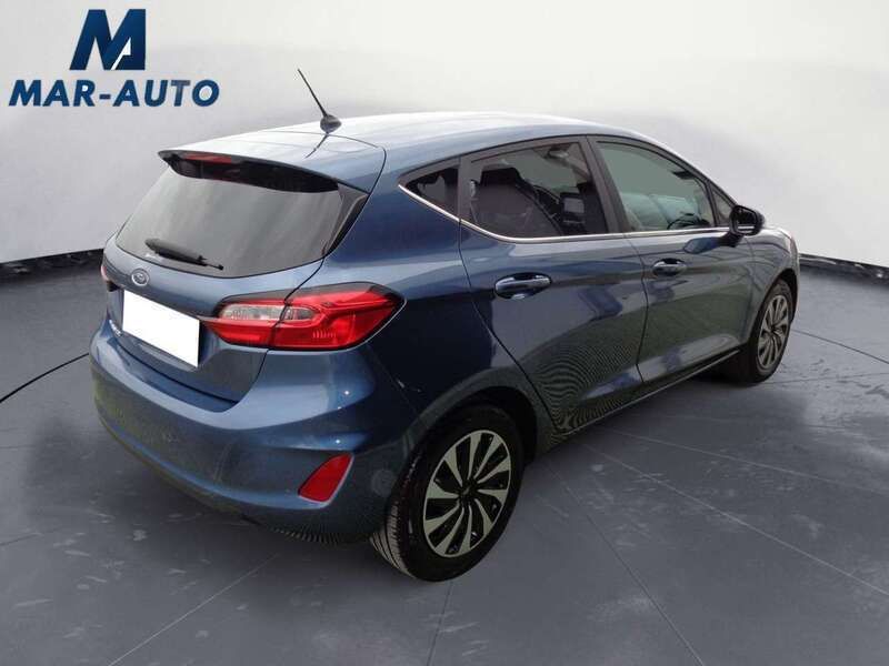 Usata Ford Fiesta Titanium 75 CV (55 kW) 2024 Azzurro Utilitaria