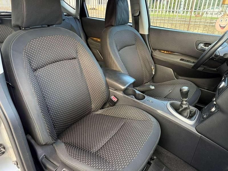 Usata Nissan Qashqai Acenta 110 CV (80 kW) 2007 Argento SUV