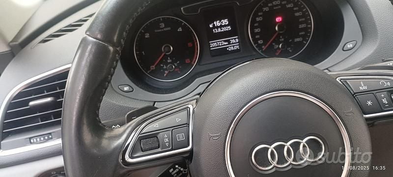 Usata Audi Q3 120 CV (88 kW) 2017 Blu SUV