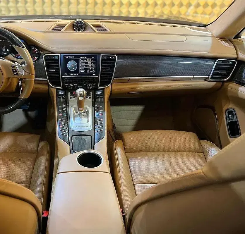 Usata Porsche Panamera Turbo S 551 CV (405 kW) 2012 Nero Utilitaria