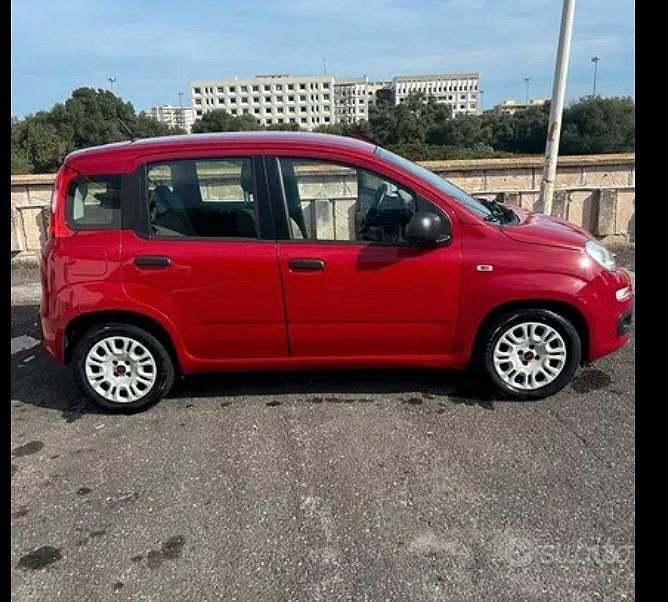 Usata Fiat Panda 2014 Rosso Utilitaria