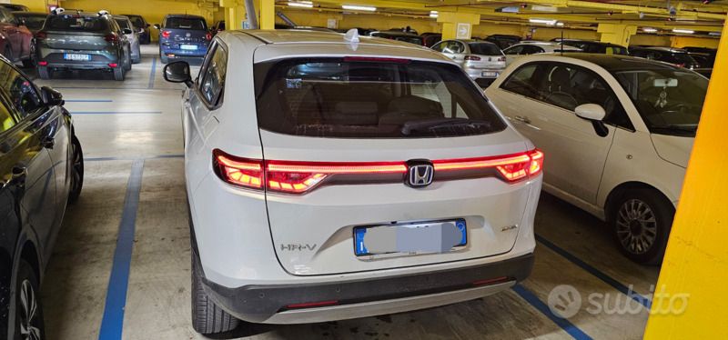 Usata Honda HR-V 107 CV (78 kW) 2023 Grigio SUV