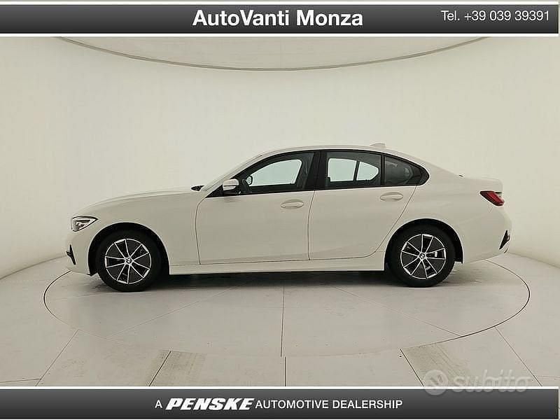 Usata BMW 318 Advantage 150 CV (110 kW) 2022 Bianco Berlina