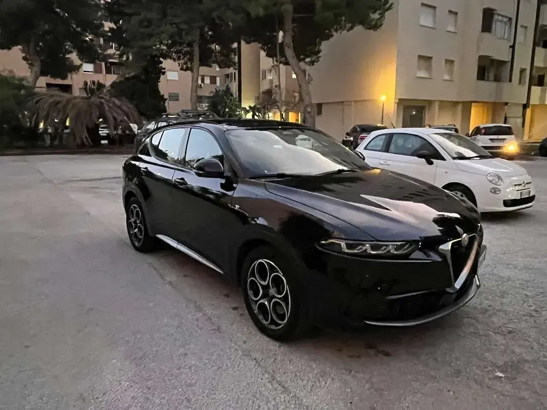 Usata Alfa Romeo Tonale Ti 160 CV (117 kW) 2023 Nero SUV