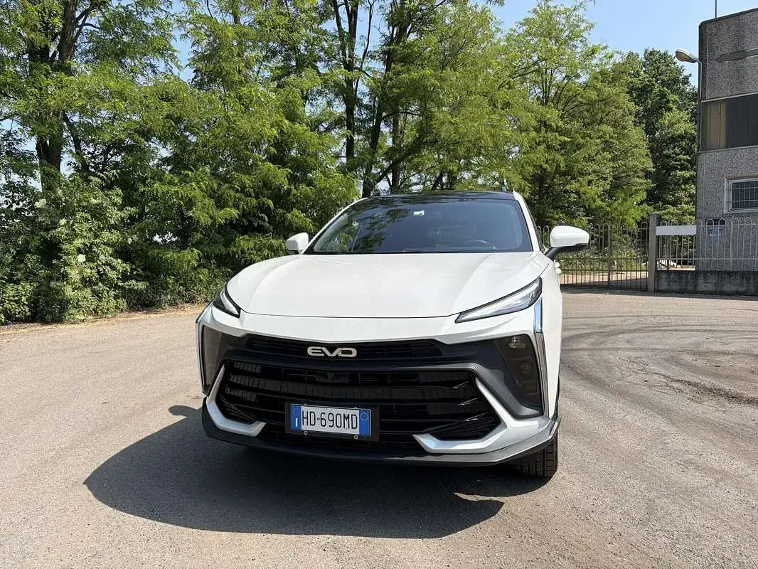 Usata EVO Evo 6 167 CV (122 kW) 2026 Bianco SUV