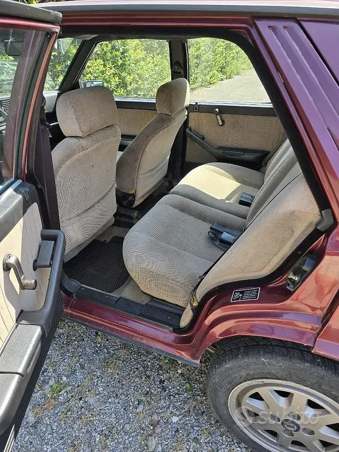 Usata Lancia Delta 105 CV (77 kW) 1989 Utilitaria