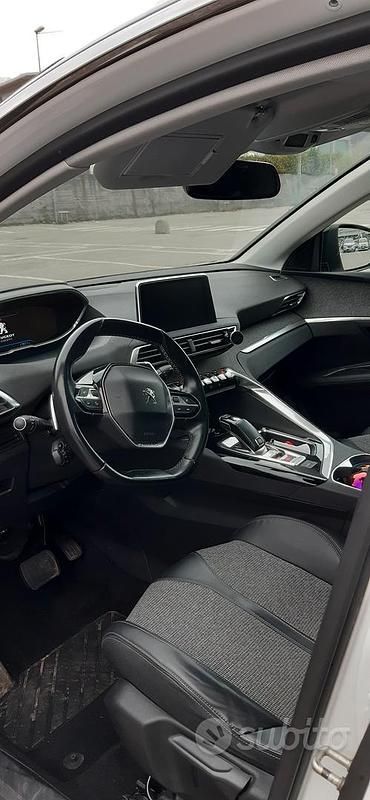 Usata Peugeot 3008 Allure 120 CV (88 kW) 2018 Bianco SUV