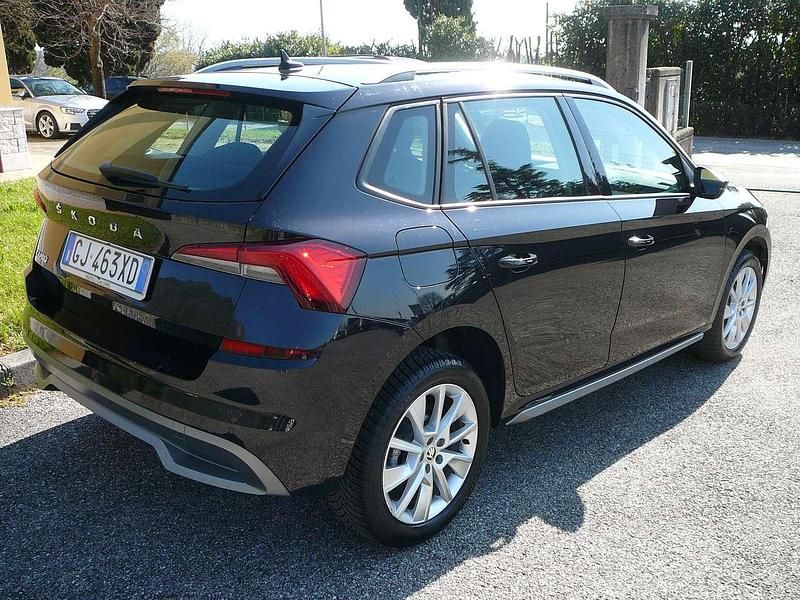Usata Skoda Kamiq Style 110 CV (80 kW) 2022 Nero SUV