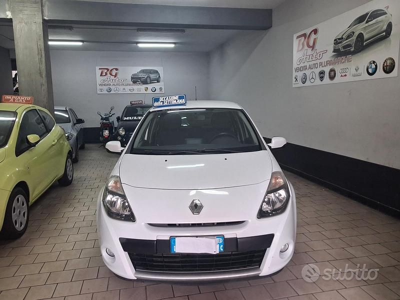Usata Renault Clio IV 90 CV (66 kW) 2012 Bianco Berlina