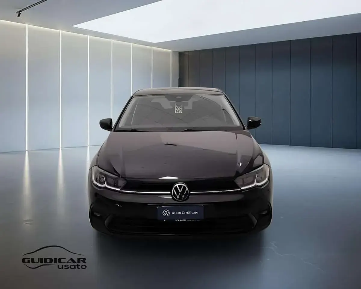 Usata VW Polo Life 80 CV (58 kW) 2023 Nero Utilitaria