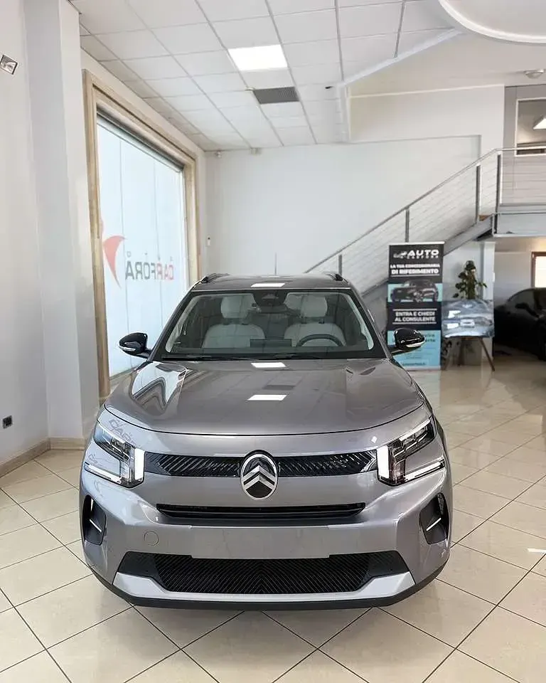 Nuova Citroën C3 PureTech 101 CV (74 kW) 2026 Grigio SUV