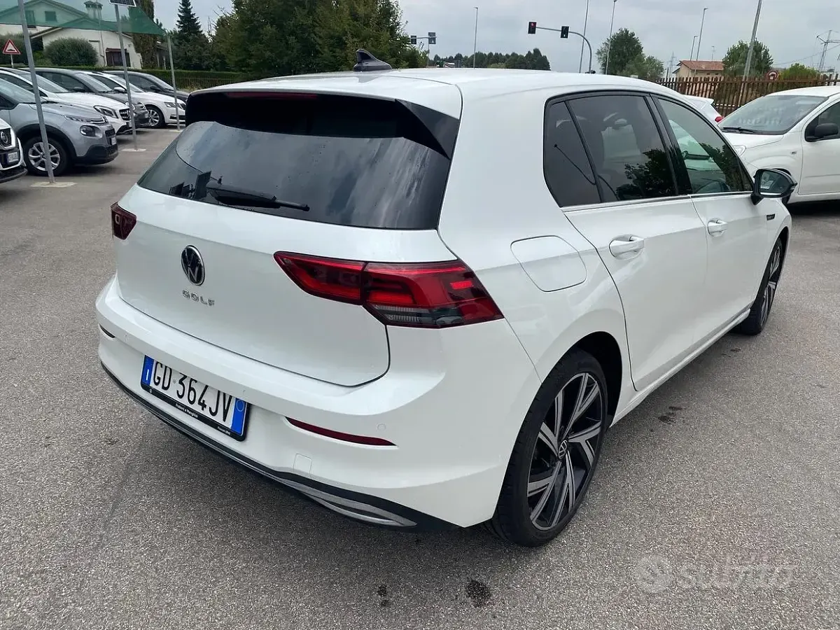 Usata VW Golf VII Style 150 CV (110 kW) 2020 Bianco Berlina