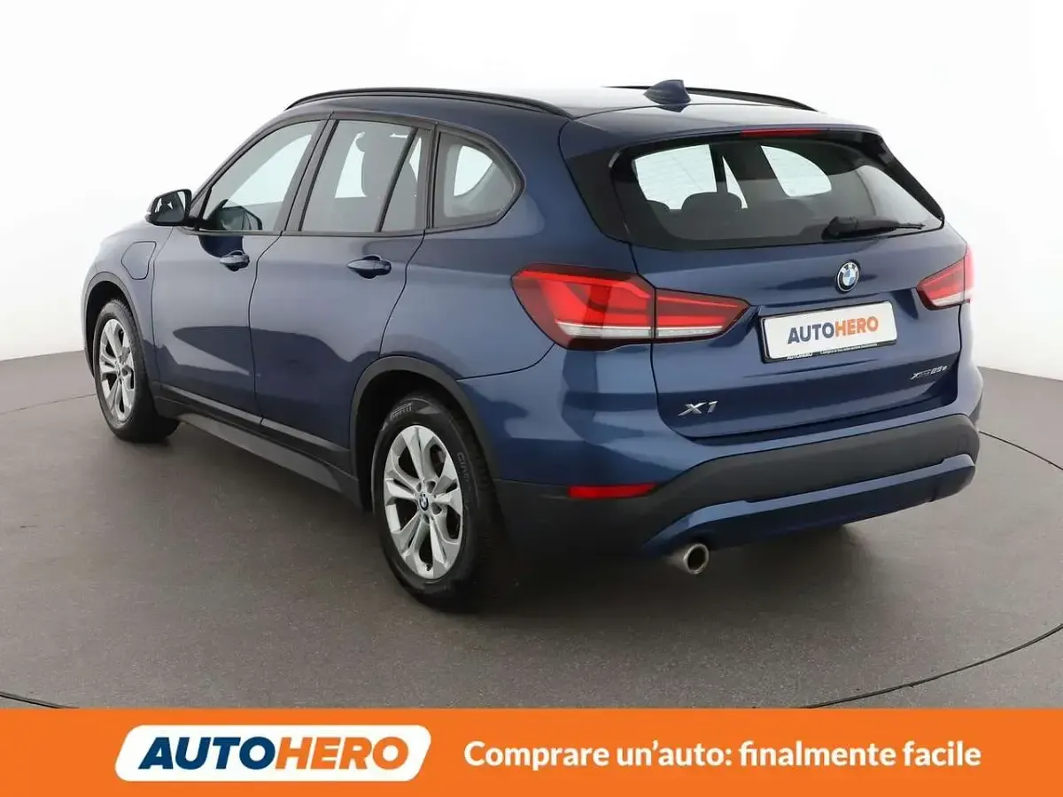 Usata BMW X1 Advantage 220 CV (161 kW) 2021 Blu/azzurro SUV