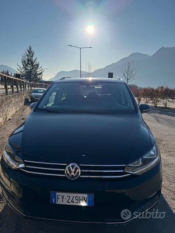 Usata VW Touran Executive 150 CV (110 kW) 2019 Nero Monovolume