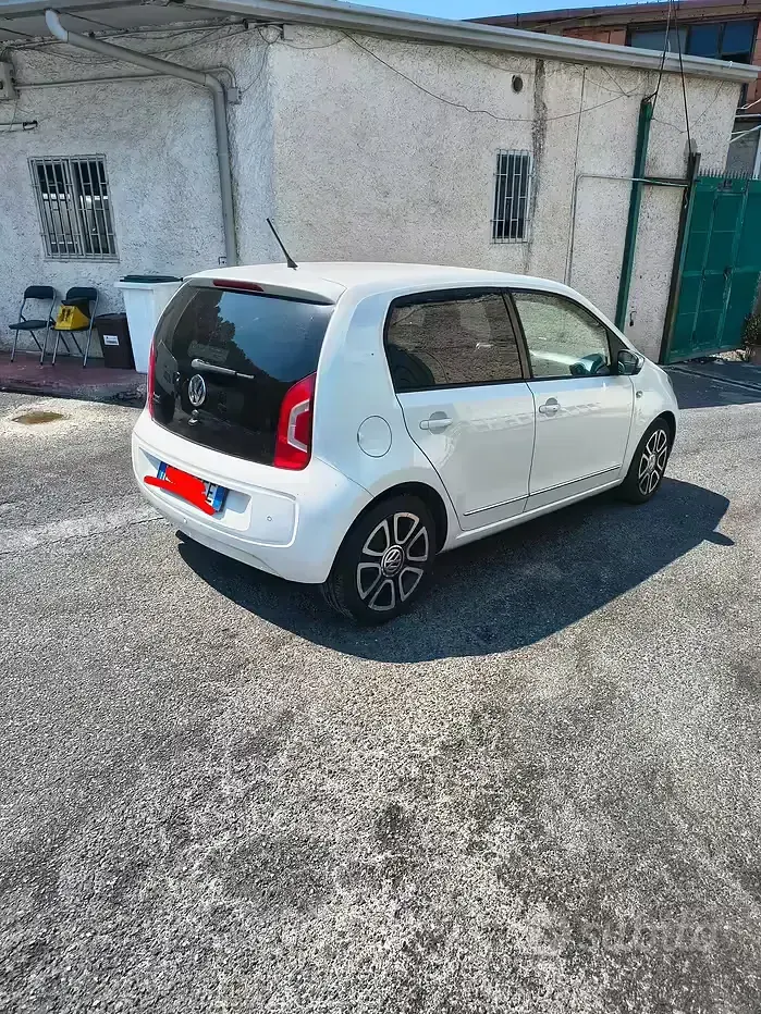 Usata VW up! 75 CV (55 kW) 2013 Bianco Utilitaria