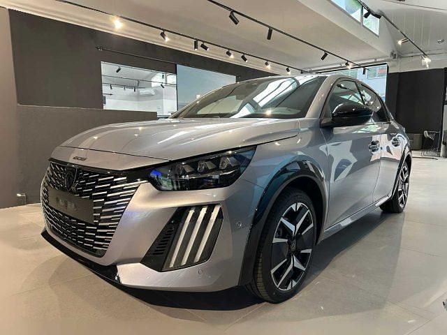 Nuova Peugeot e-208 GT 114 kW (156 CV) 2025 Grigio Utilitaria