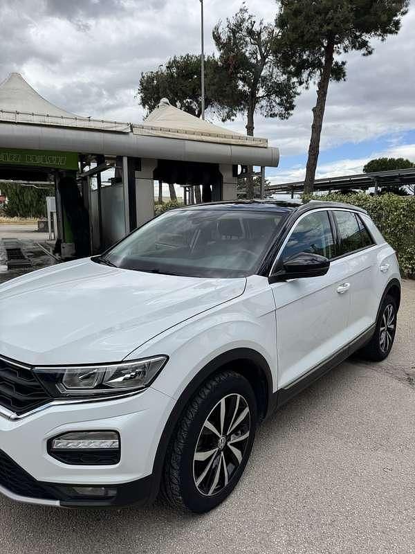 Usata VW T-Roc Advance 116 CV (85 kW) 2020 Bianco SUV
