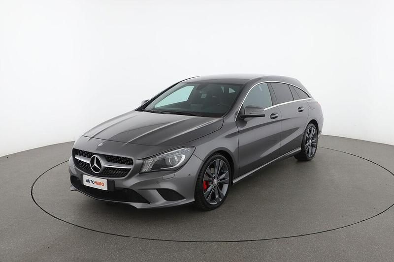 Usata Mercedes CLA200 Shooting Brake Urban 135 CV (99 kW) 2016 Station wagon