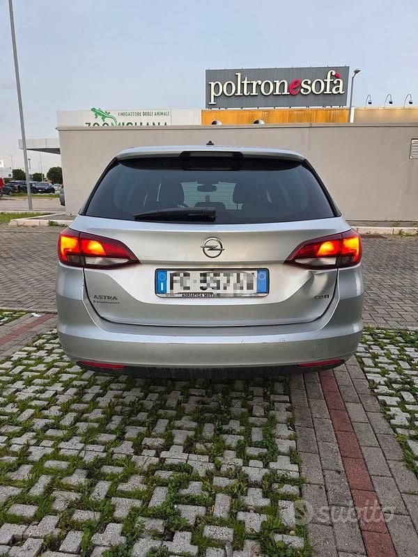Usata Opel Astra 110 CV (80 kW) 2016 Station wagon