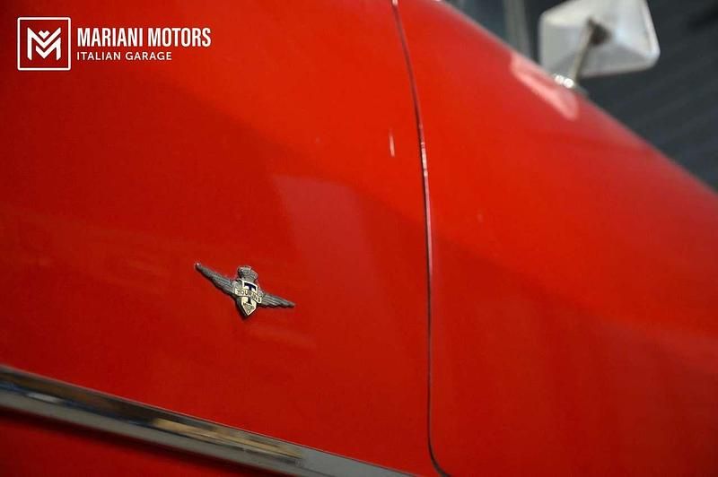 Usata Alfa Romeo 2600 144 CV (105 kW) 1964 Rosso Cabrio