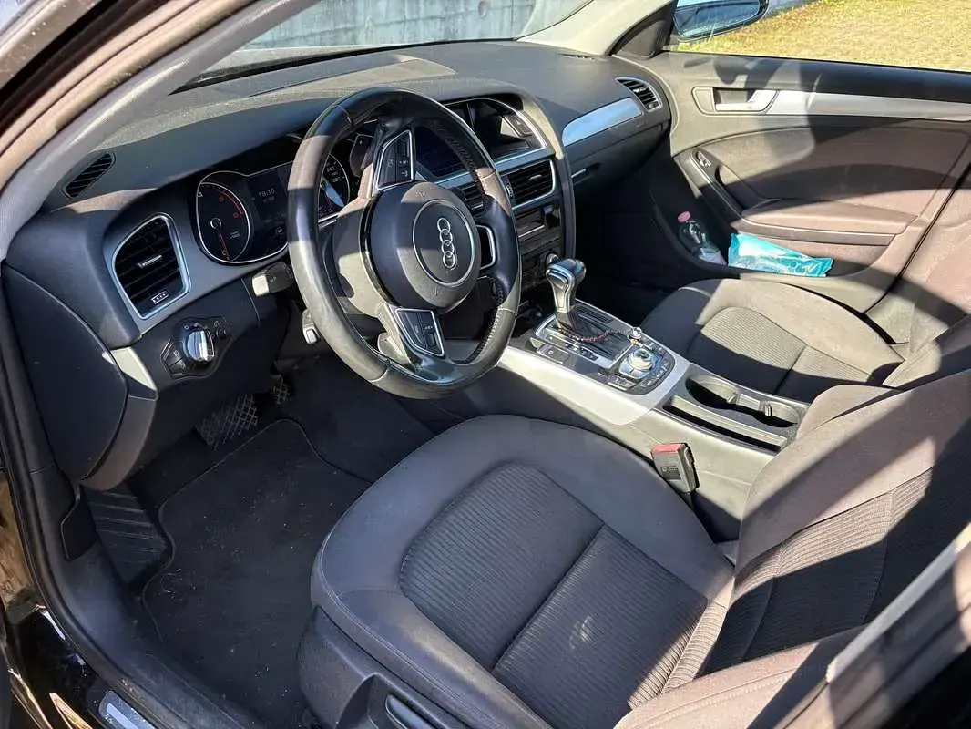Usata Audi A4 Business 150 CV (110 kW) 2015 Nero Berlina