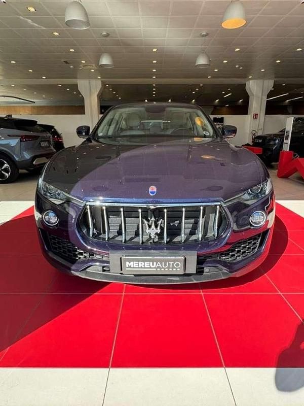 Usata Maserati Levante GranLusso 275 CV (202 kW) 2017 Blu SUV