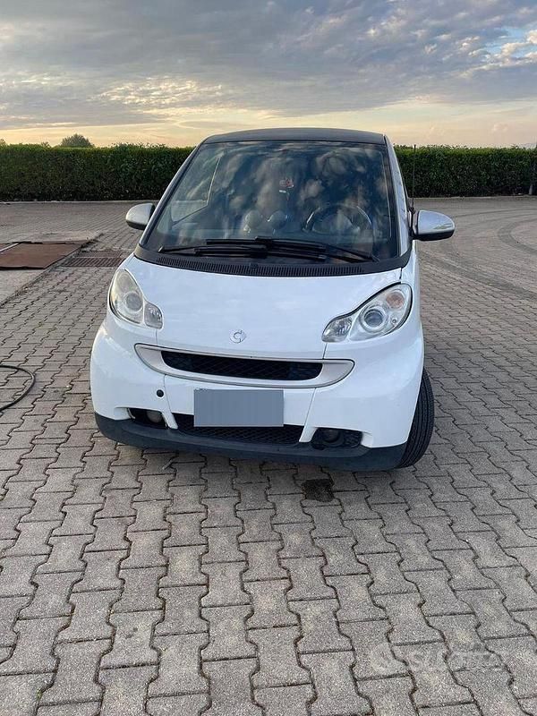 Usata Smart ForTwo Cabrio 84 CV (61 kW) 2010 Bianco Cabrio