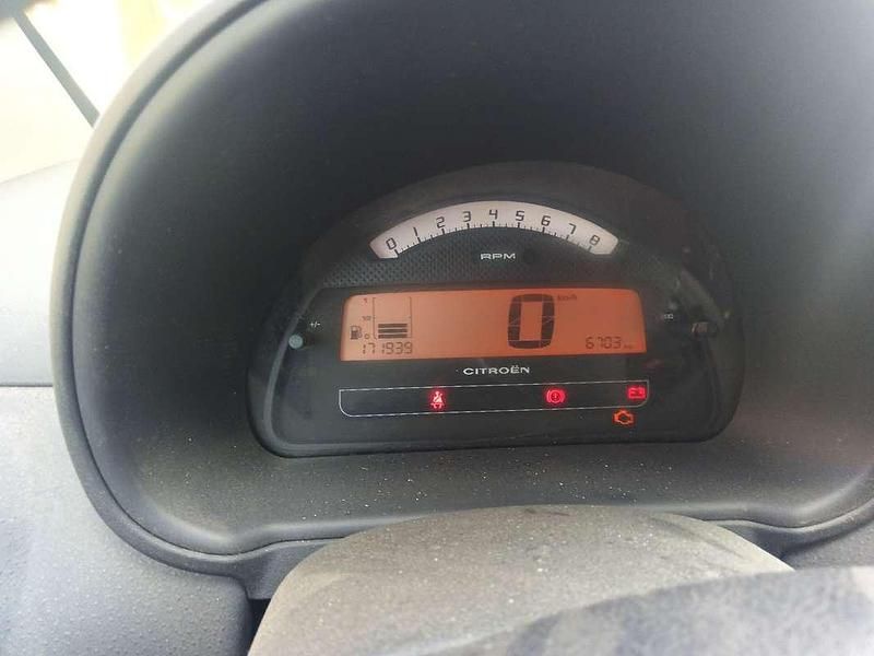 Usata Citroën C2 VTR Sport 73 CV (53 kW) 2006 Blu Utilitaria