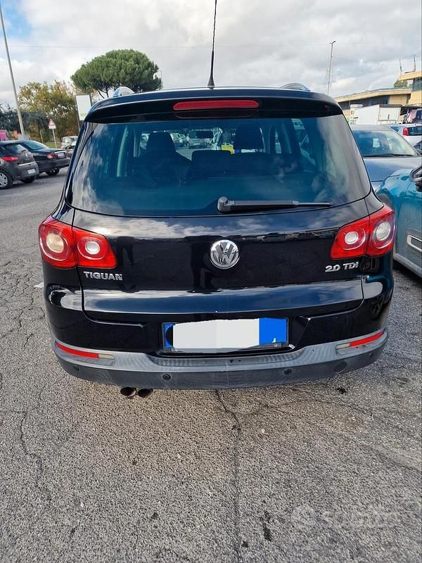 Usata VW Tiguan 140 CV (102 kW) 2010 Nero SUV