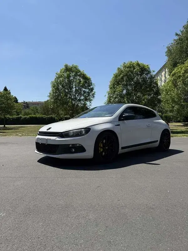 Usata VW Scirocco Edition 211 CV (155 kW) 2011 Coupé