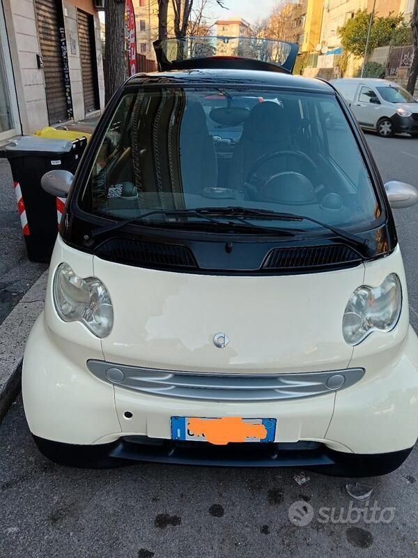 Usata Smart ForTwo Coupé 2003 Utilitaria