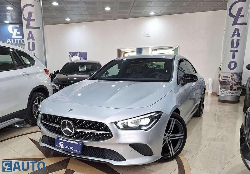 Usata Mercedes CLA200 Business 136 CV (100 kW) 2021 Grigio Berlina