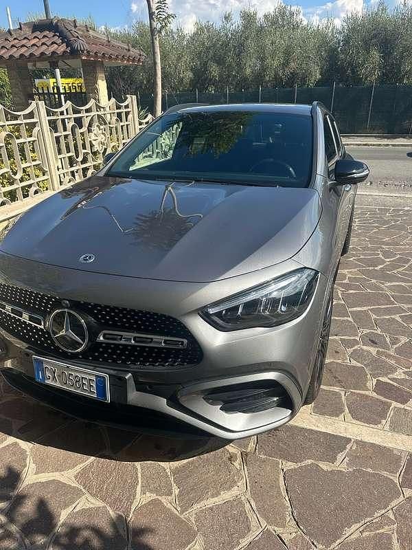 Usata Mercedes GLA200 Advanced Plus 150 CV (110 kW) 2024 SUV