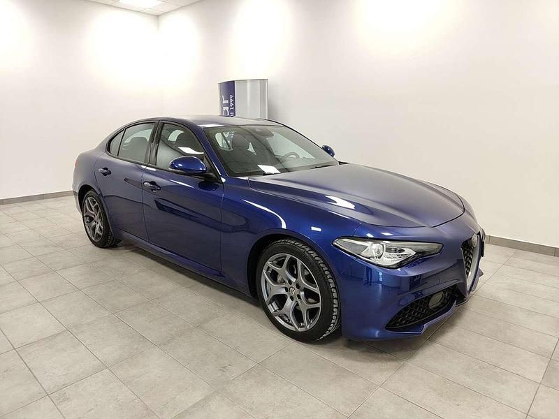 Usata Alfa Romeo Giulia 160 CV (117 kW) 2022 Blu/azzurro Berlina